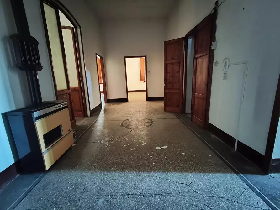 Immagine 16 di Appartamento in vendita  a Barga