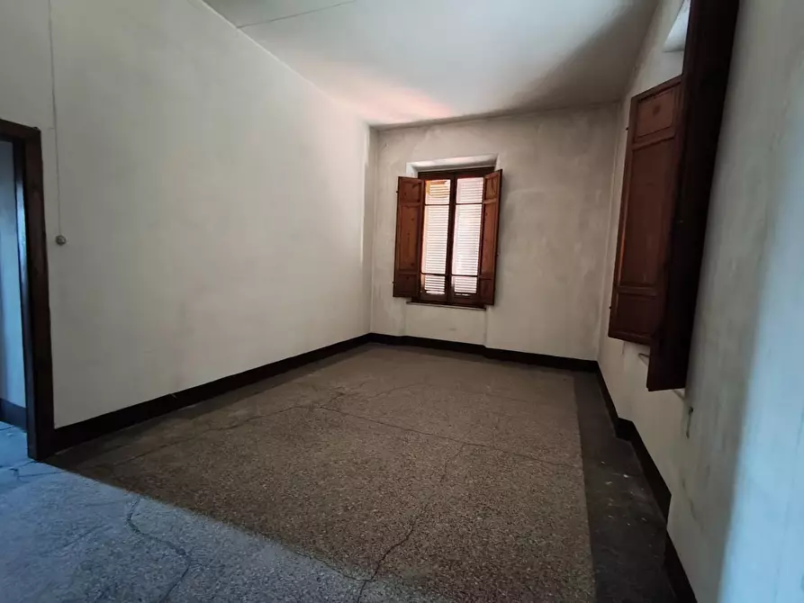 Immagine 14 di Appartamento in vendita  a Barga