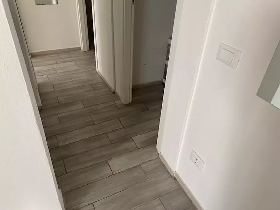 Immagine 4 di Appartamento in vendita  a Cascina