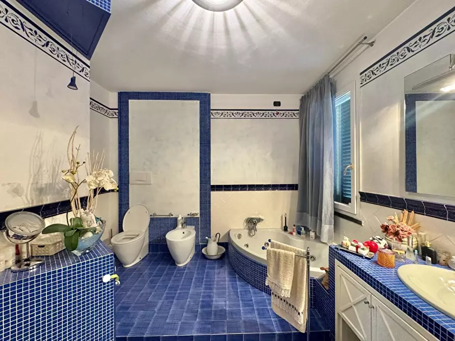 Immagine 13 di Villa in vendita  a Ponsacco