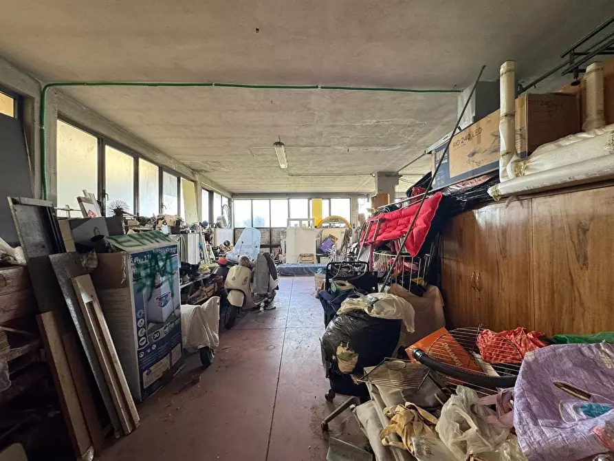 Immagine 17 di Villa in vendita  a Ponsacco