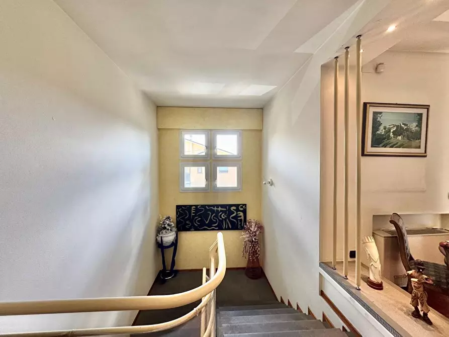 Immagine 21 di Villa in vendita  a Ponsacco