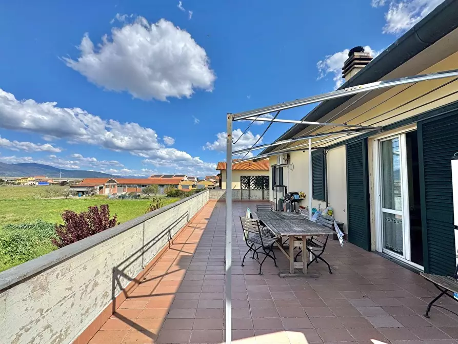 Immagine 20 di Villa in vendita  a Ponsacco