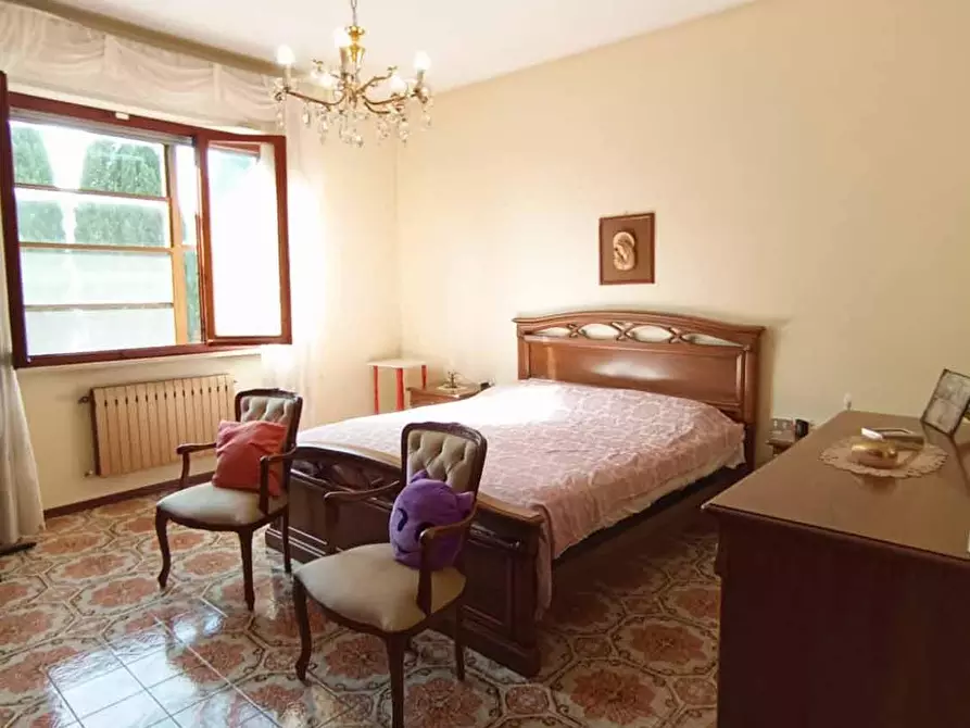Immagine 49 di Villa in vendita  a Pisa
