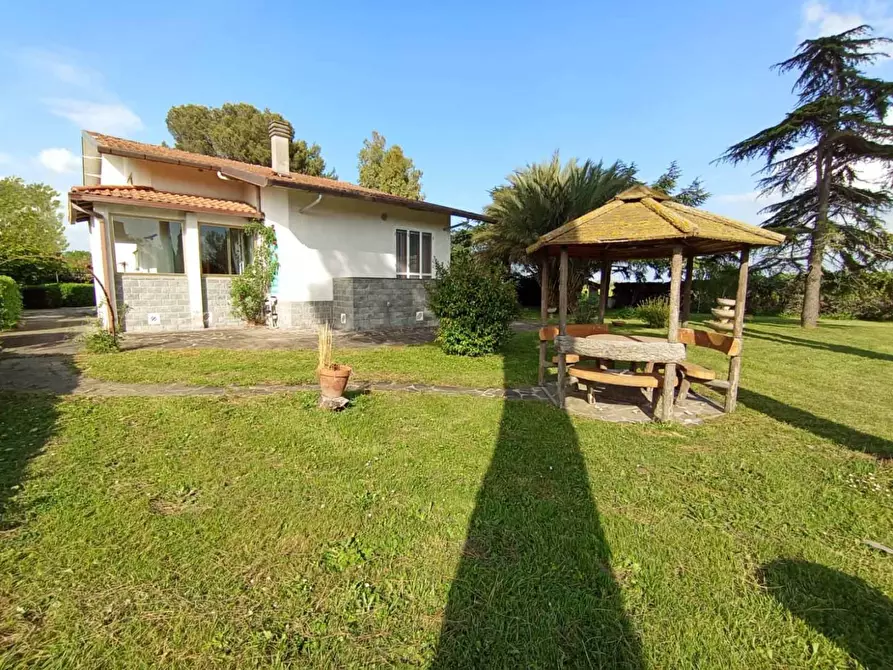 Immagine 69 di Villa in vendita  a Pisa