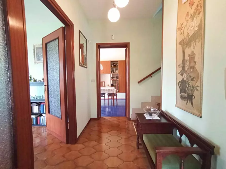 Immagine 33 di Villa in vendita  a Pisa