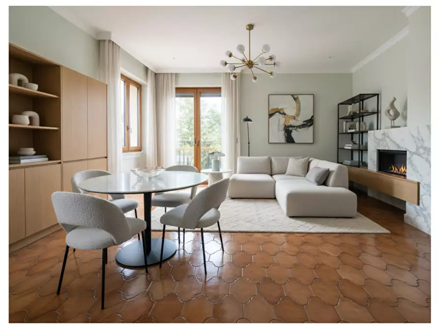 Immagine 30 di Villa in vendita  a Pisa