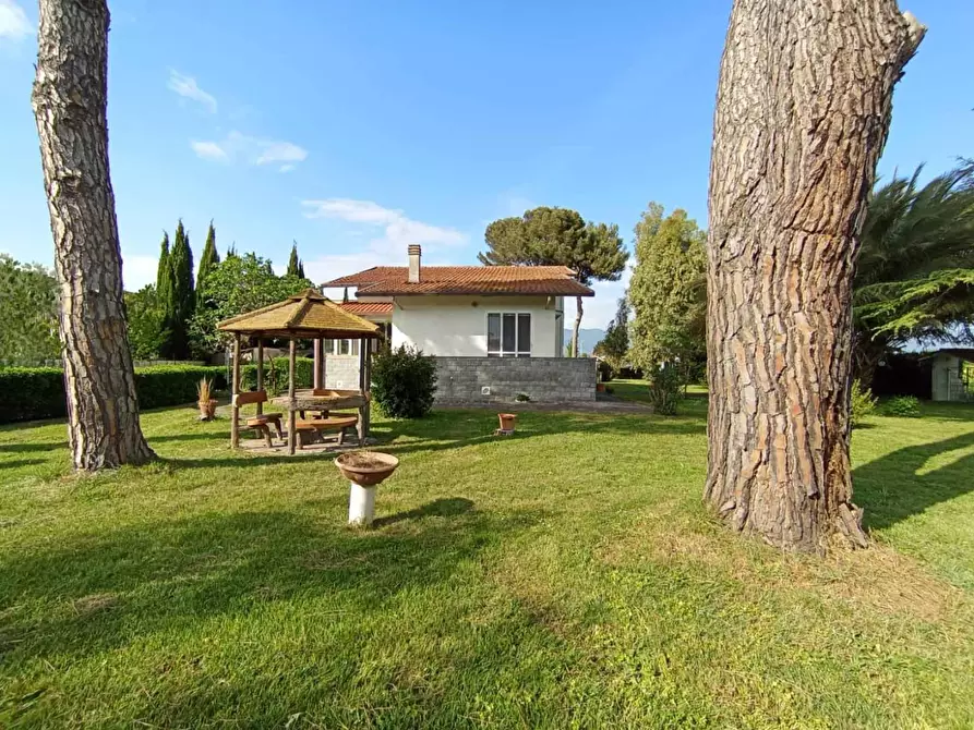 Immagine 19 di Villa in vendita  a Pisa