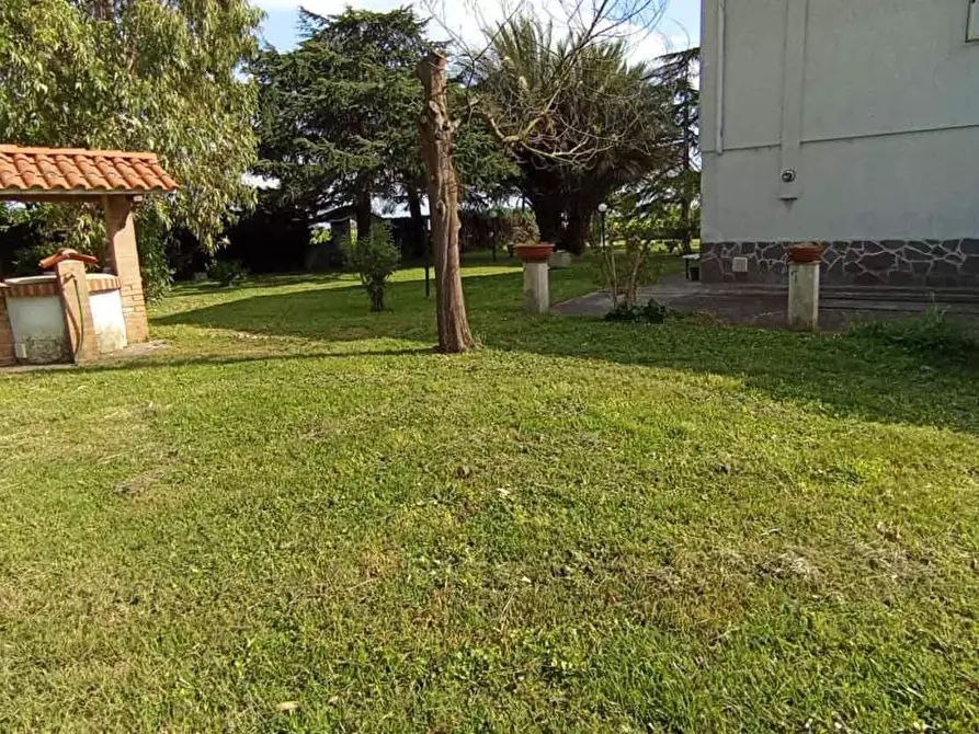 Immagine 76 di Villa in vendita  a Pisa
