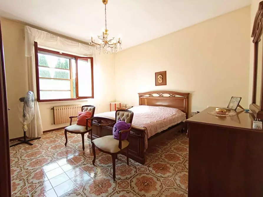 Immagine 46 di Villa in vendita  a Pisa
