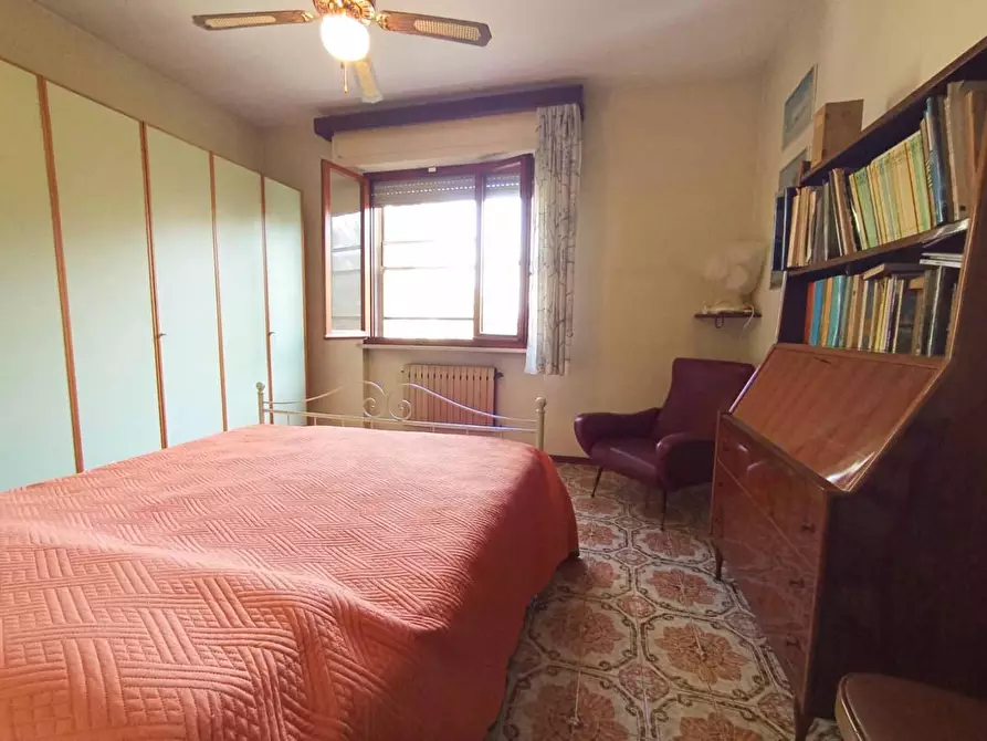 Immagine 51 di Villa in vendita  a Pisa