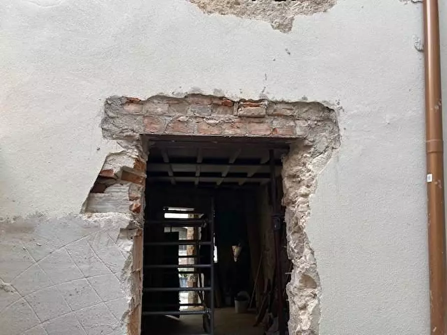 Immagine 8 di Appartamento in vendita  a Cascina