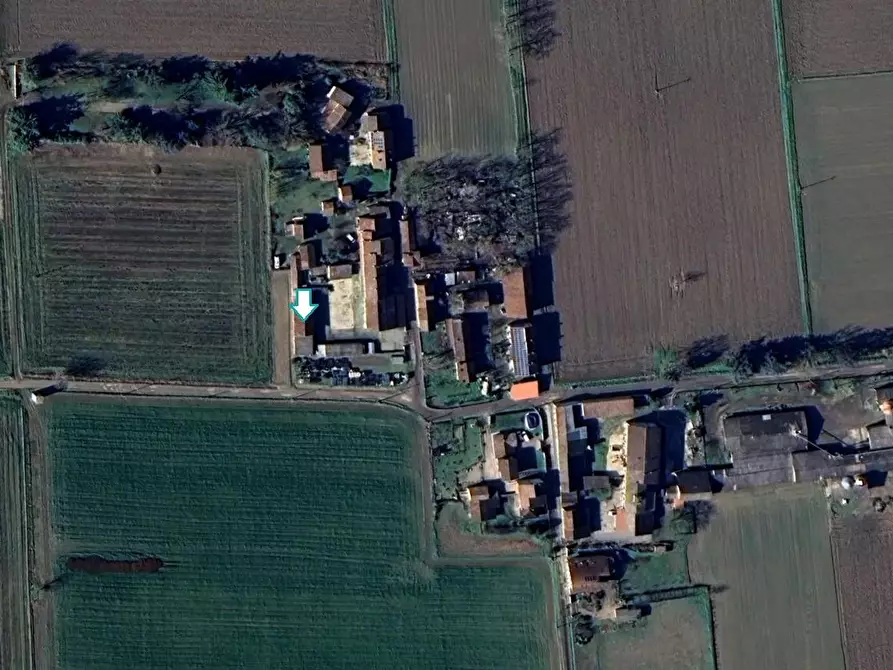 Immagine 2 di Magazzino in vendita  a Monticelli Pavese
