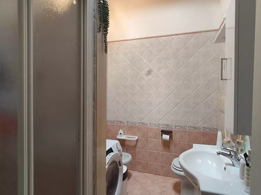 Immagine 11 di Appartamento in vendita  a Capannori