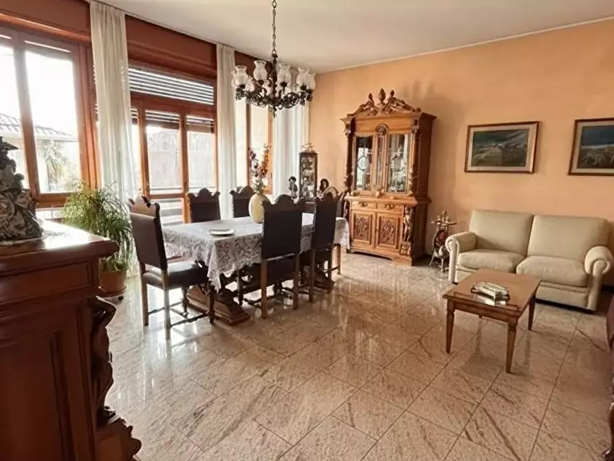 Immagine 8 di Appartamento in vendita  a Solbiate Olona