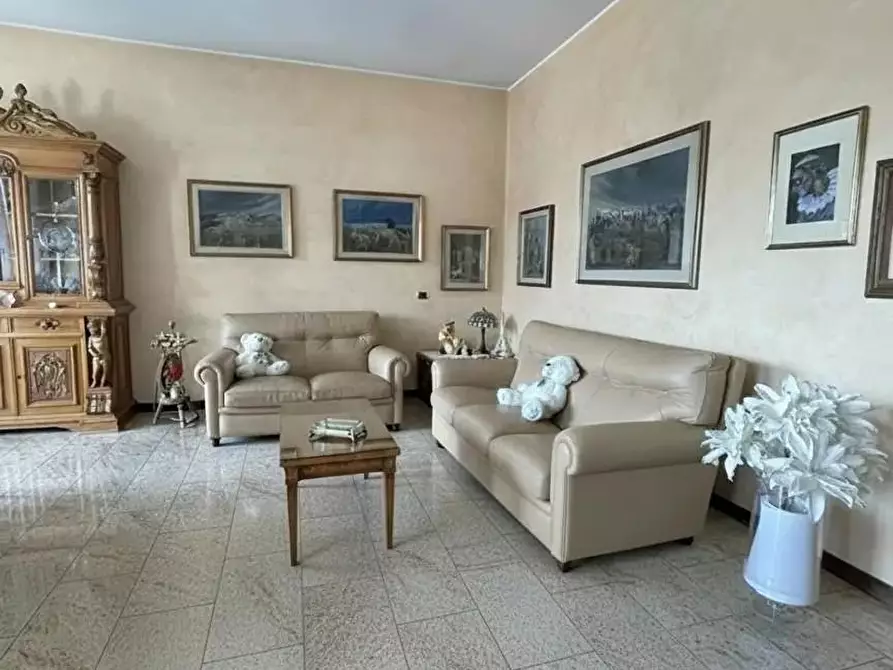 Immagine 5 di Appartamento in vendita  a Solbiate Olona