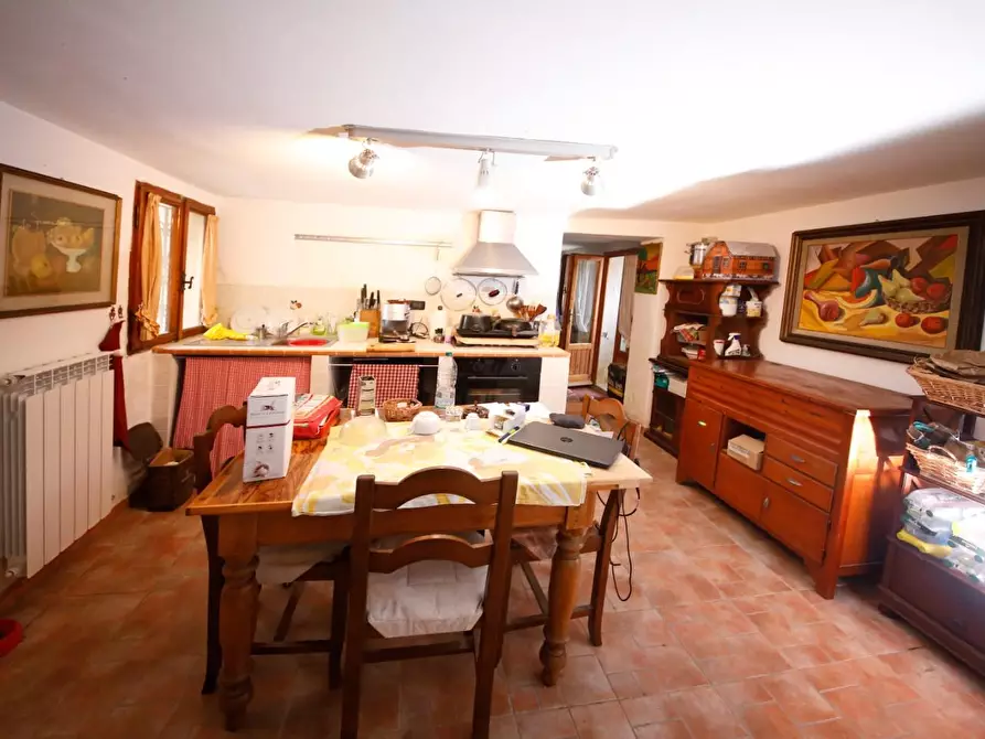 Immagine 8 di Casa indipendente in vendita  a Crespina Lorenzana