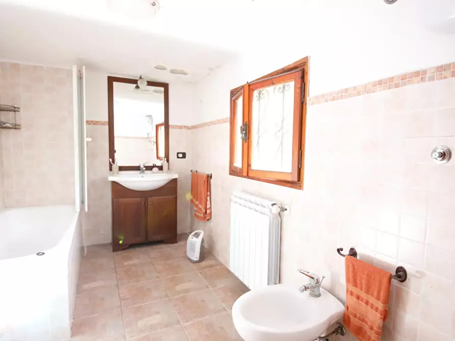 Immagine 29 di Casa indipendente in vendita  a Crespina Lorenzana