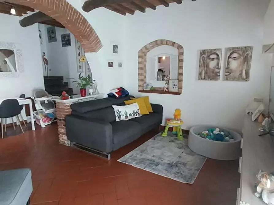 Immagine 1 di Appartamento in vendita  a Cascina