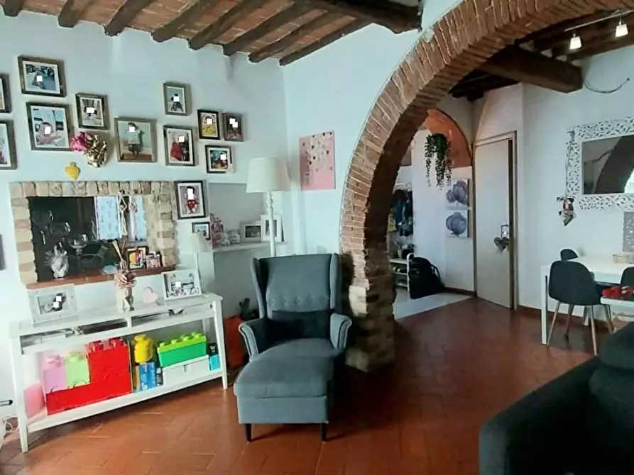 Immagine 8 di Appartamento in vendita  a Cascina