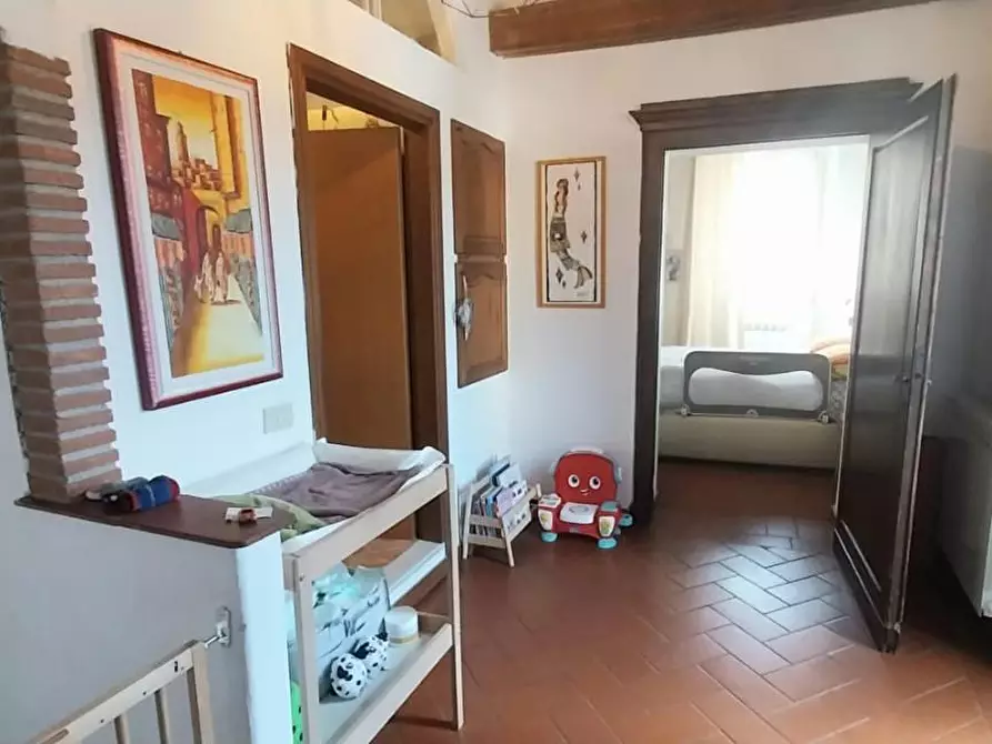 Immagine 17 di Appartamento in vendita  a Cascina