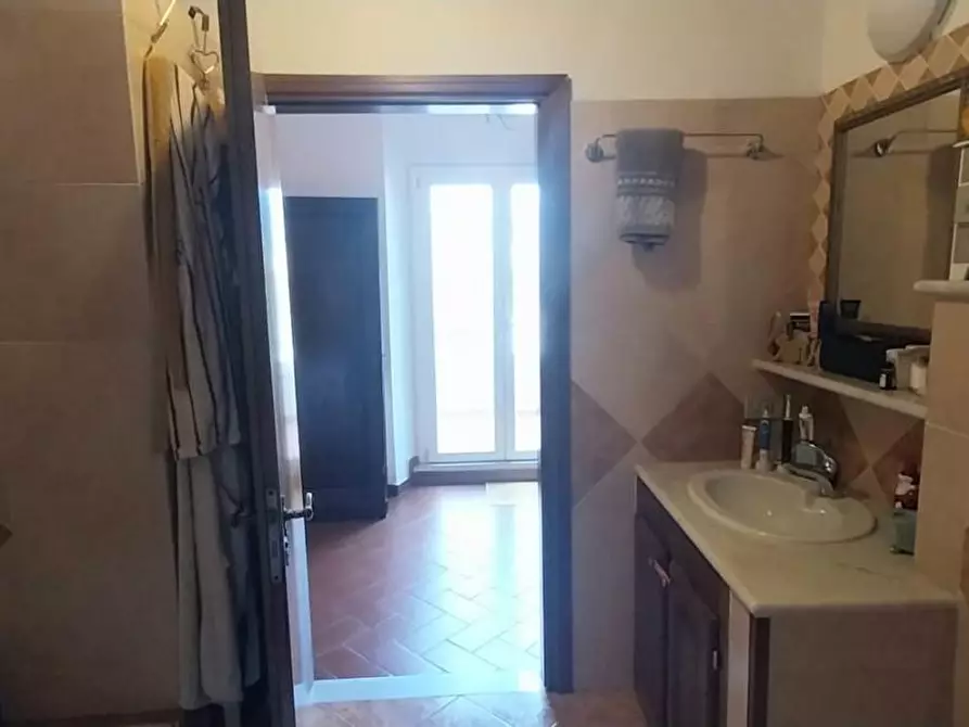 Immagine 25 di Appartamento in vendita  a Cascina