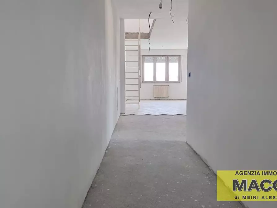 Immagine 8 di Mansarda in vendita  a Ponsacco