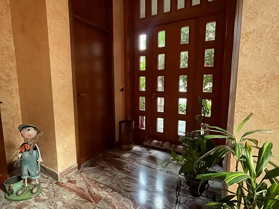 Immagine 3 di Villa in vendita  a Solbiate Olona