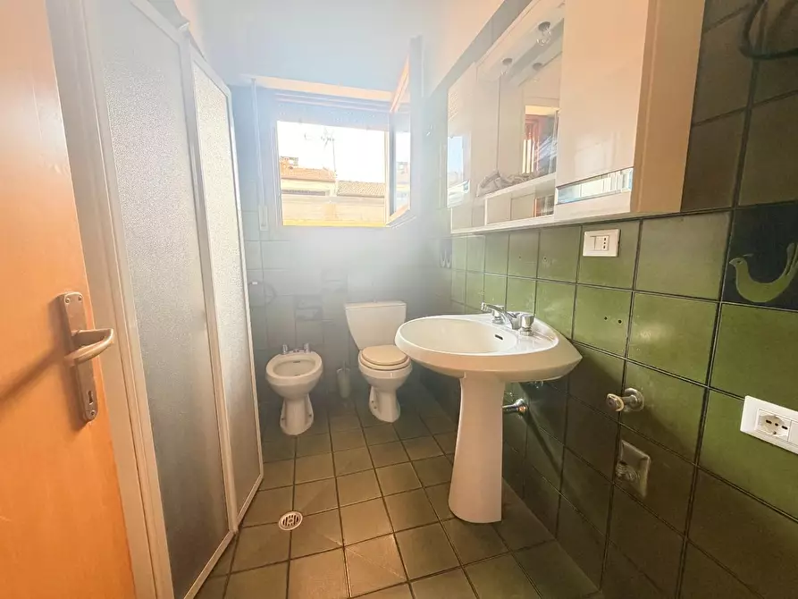 Immagine 10 di Appartamento in vendita  a Massa