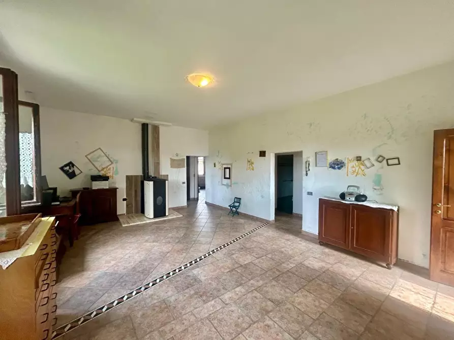 Immagine 24 di Casa colonica in vendita  a Asciano
