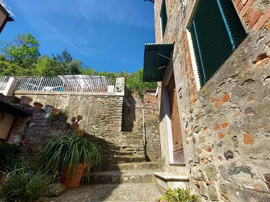Immagine 3 di Terratetto in vendita  a Lucca
