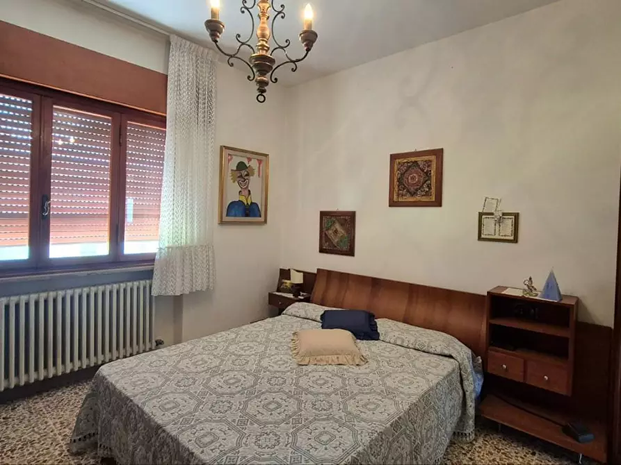 Immagine 30 di Villa in vendita  a Capannori