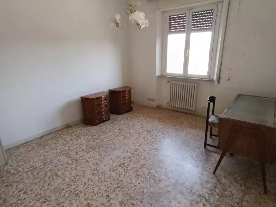 Immagine 17 di Appartamento in vendita  a Livorno
