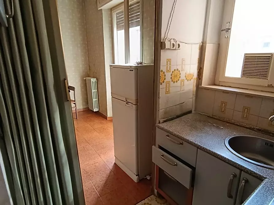Immagine 8 di Appartamento in vendita  a Livorno