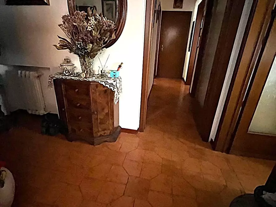 Immagine 6 di Appartamento in vendita  a Capannori