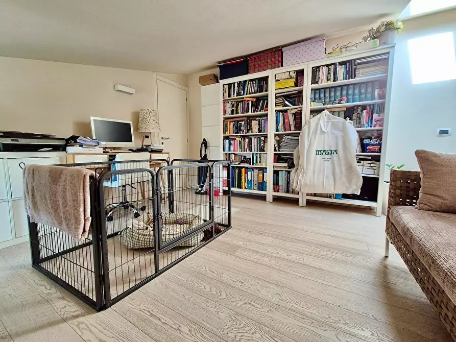 Immagine 33 di Appartamento in vendita  a San Giuliano Terme