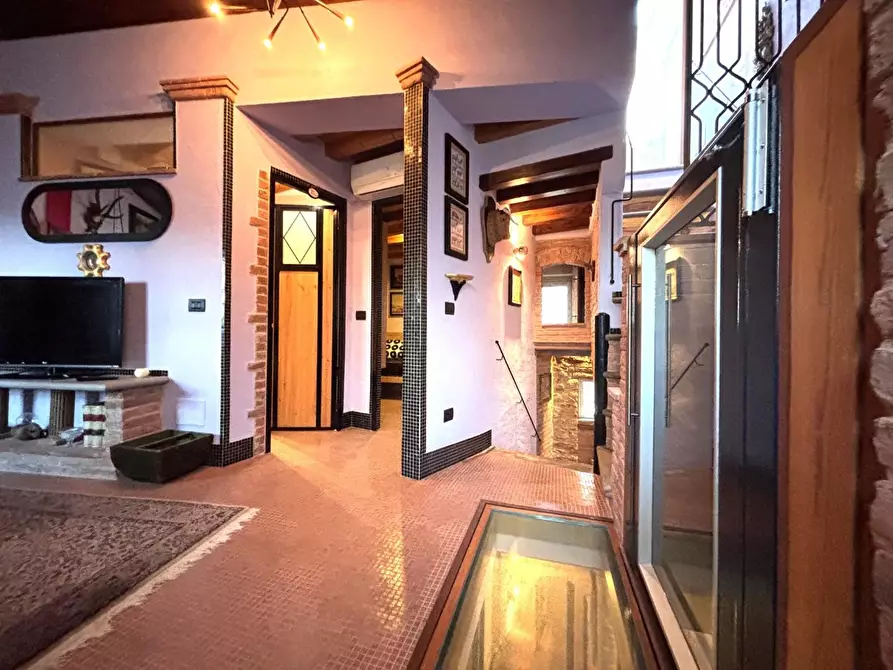 Immagine 36 di Terratetto in vendita  a Casciana Terme Lari