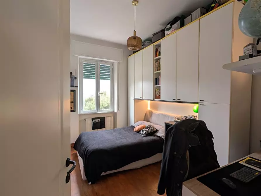 Immagine 10 di Appartamento in affitto  a Carrara