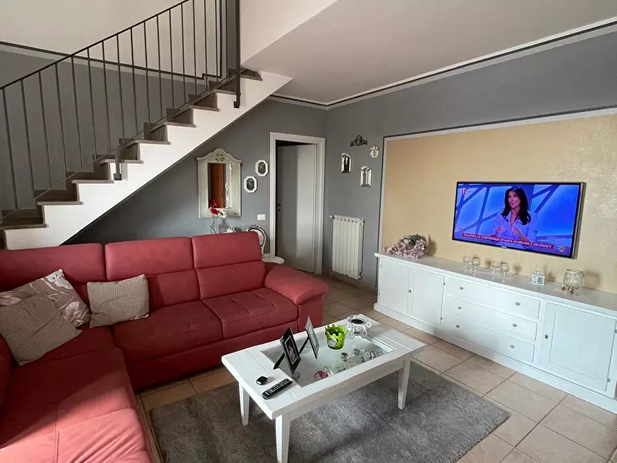 Immagine 4 di Appartamento in vendita  a Peccioli