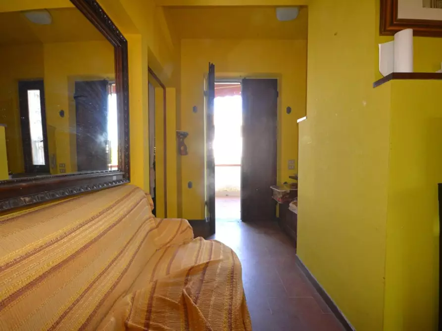 Immagine 10 di Villa in vendita  a Lucca