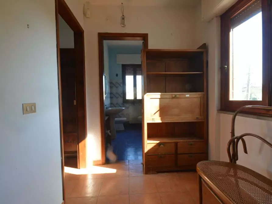 Immagine 14 di Villa in vendita  a Lucca