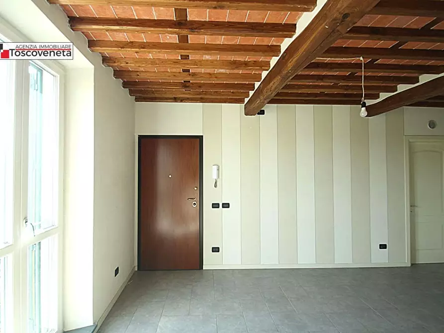 Immagine 7 di Appartamento in vendita  a Capannori