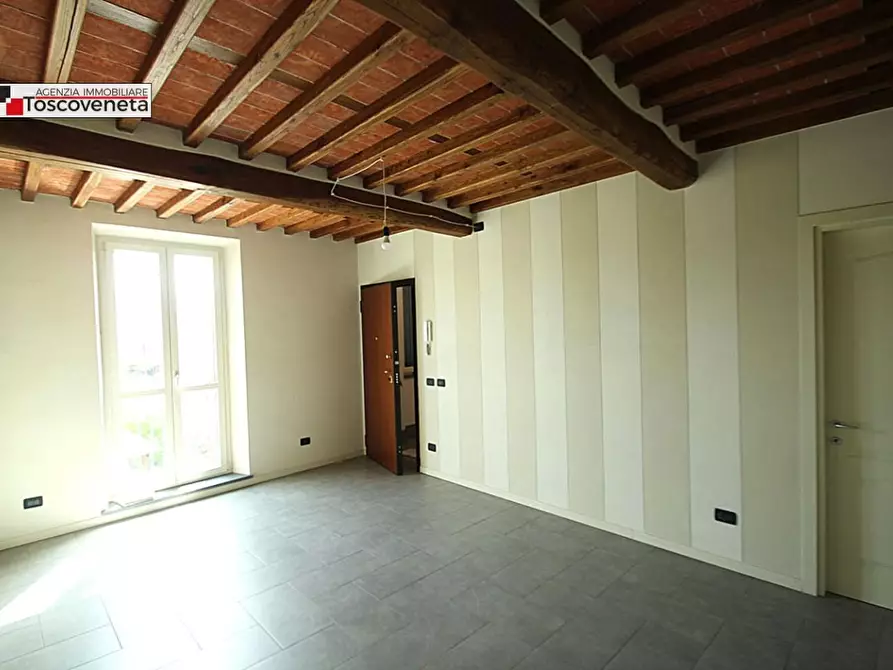 Immagine 8 di Appartamento in vendita  a Capannori