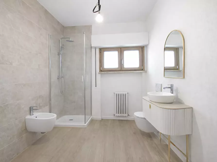 Immagine 11 di Appartamento in vendita  a Ponsacco