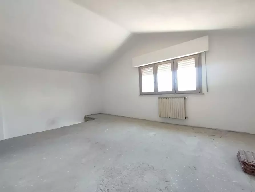 Immagine 25 di Appartamento in vendita  a Ponsacco