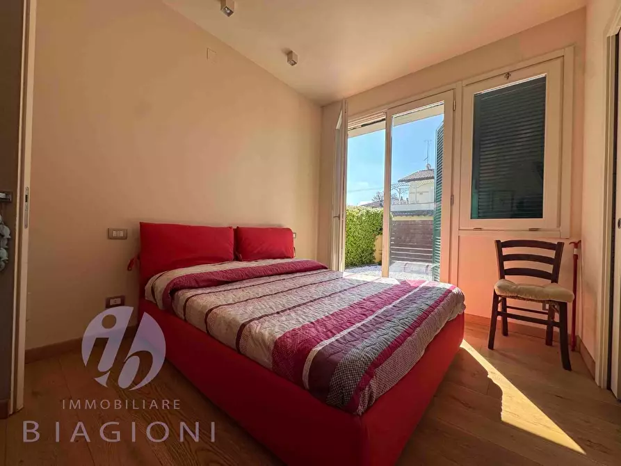 Immagine 17 di Appartamento in vendita  a Pietrasanta