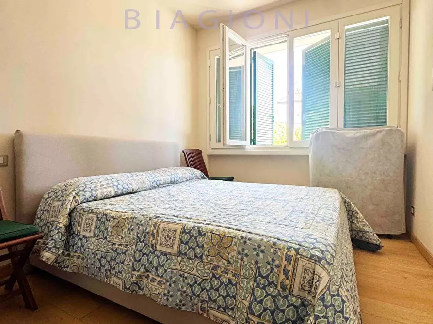 Immagine 22 di Appartamento in vendita  a Pietrasanta