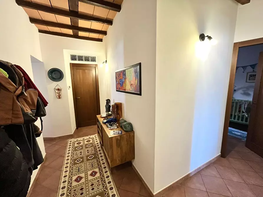 Immagine 18 di Appartamento in vendita  a Massa