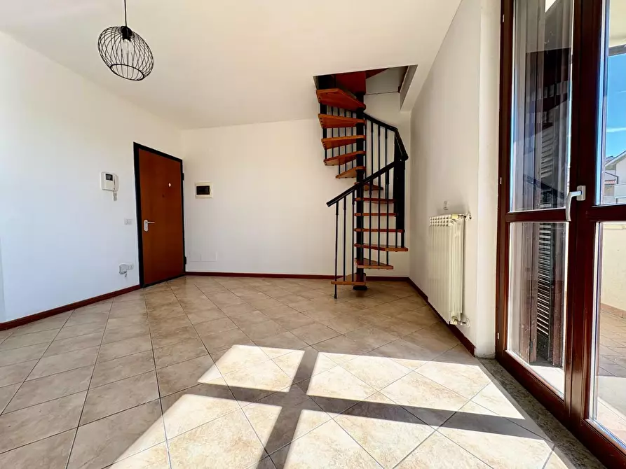 Immagine 4 di Appartamento in vendita  a Empoli