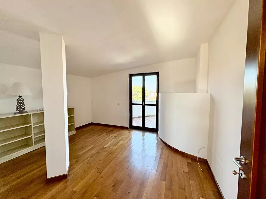 Immagine 18 di Appartamento in vendita  a Empoli